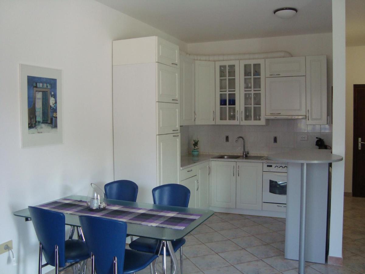 Apartman Carmen Црвени-Врх Экстерьер фото