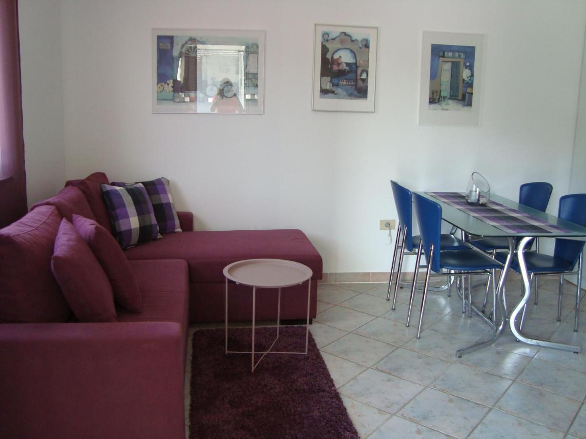 Apartman Carmen Црвени-Врх Экстерьер фото